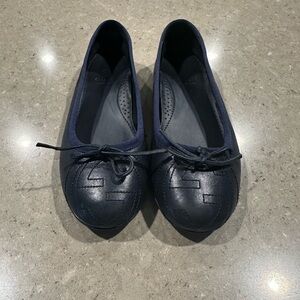 Gucci Navy Leather Ballet Flats Size 32